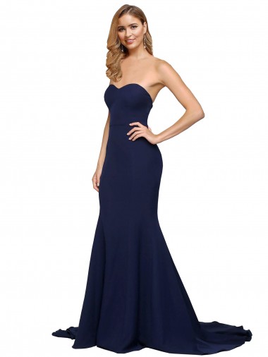 Cheap Dark Navy Sweetheart Sleeveless Low Back Sweep Train Wedding Party Dress UK